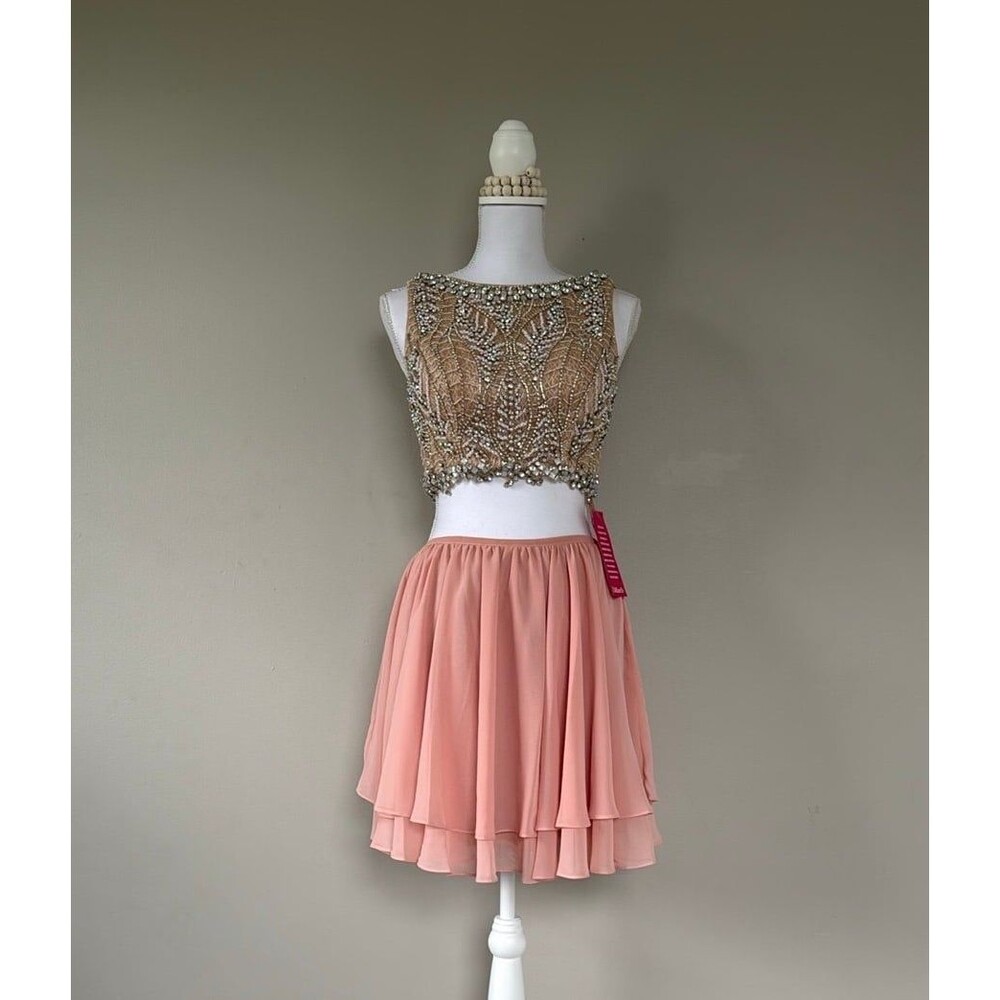 NWT Glamour by Terani Couture Two Piece Pink Beaded Dress new size 2